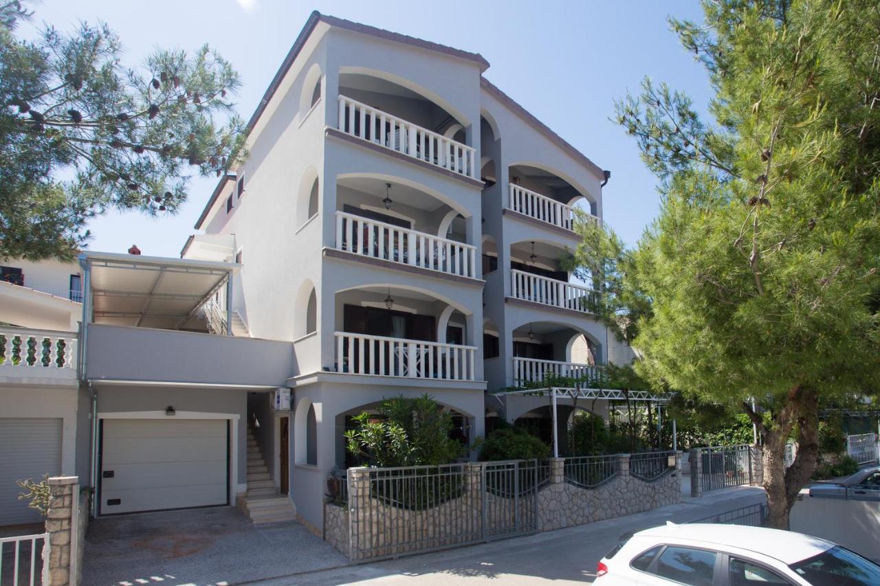 Apartmani Stanic 希杰·弗朗吉卡 外观 照片
