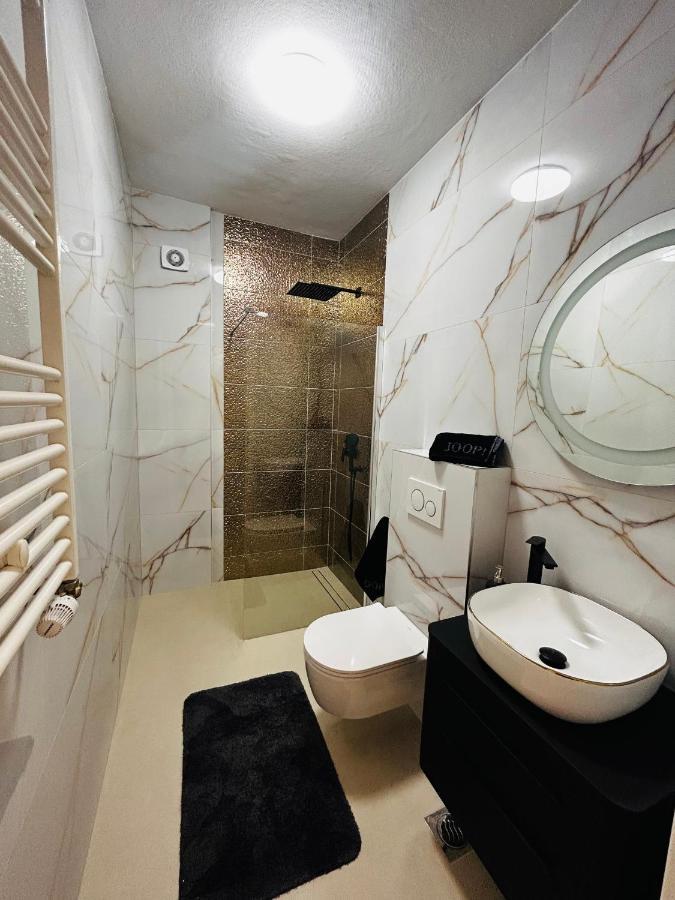 Apartmani Stanic 希杰·弗朗吉卡 外观 照片